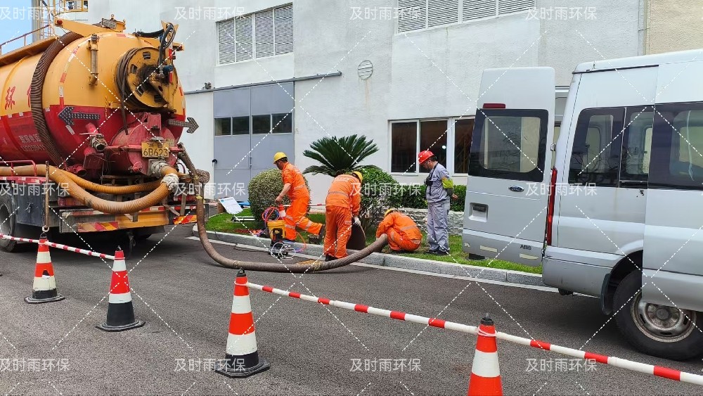 雨水井漏水注浆修复